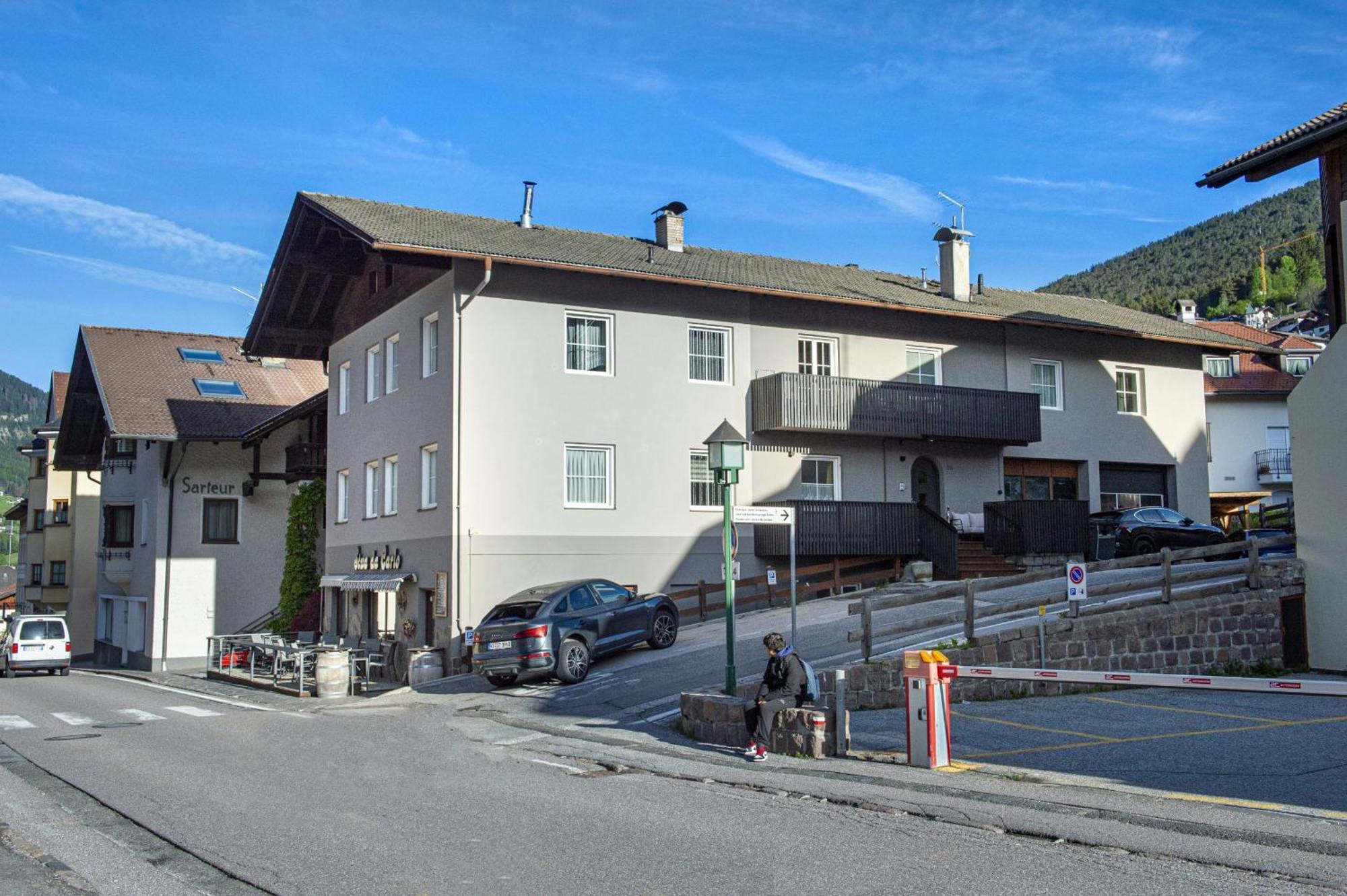 Apartments Stua Da Carlo Urtijëi Buitenkant foto